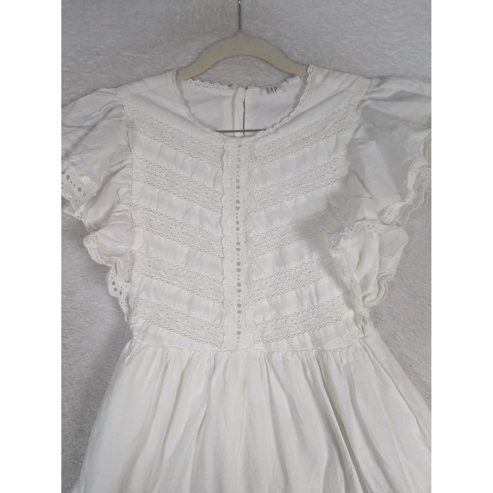 Gap Tiered Eyelet Lace Dress Girl's Size L 10-11 White Flutter Sleeve Boho